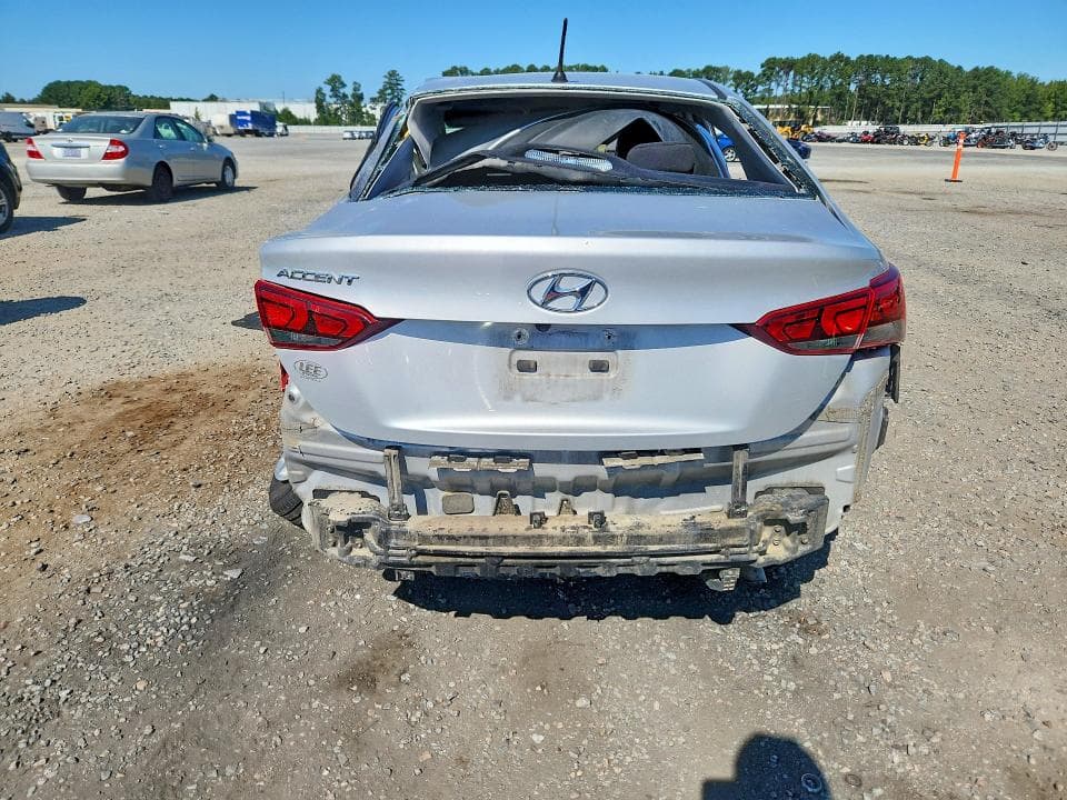 2018 HYUNDAI ACCENT SE 6
