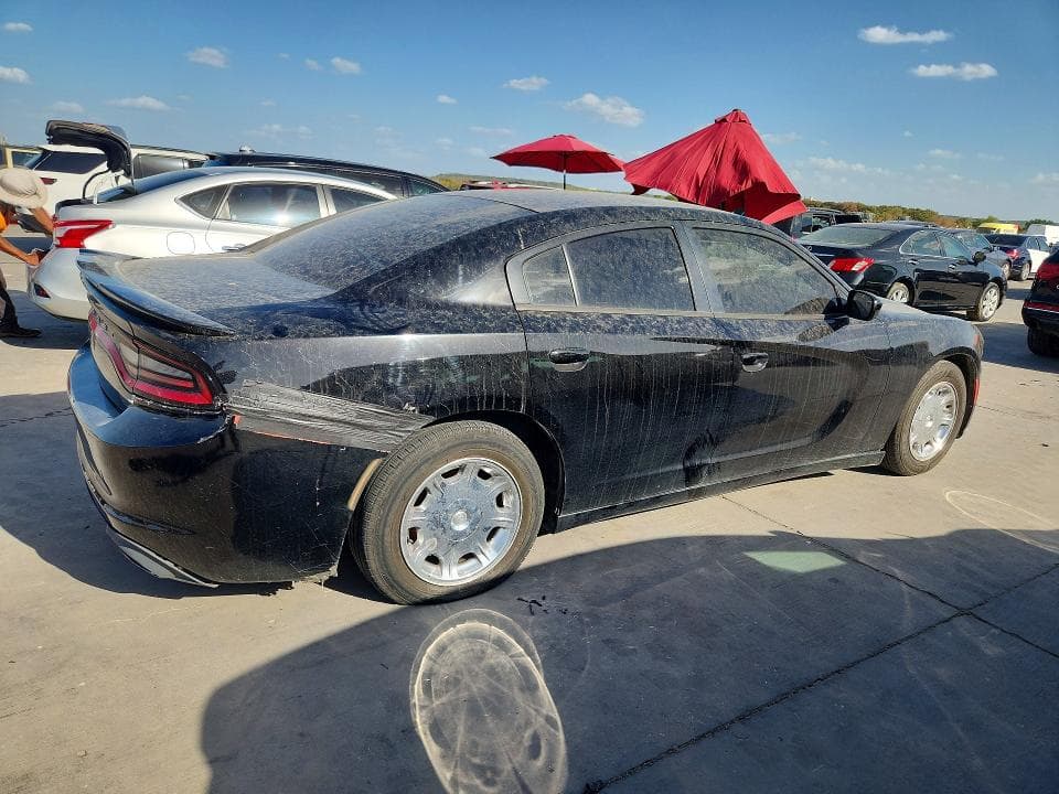 2017 DODGE CHARGER SE 3