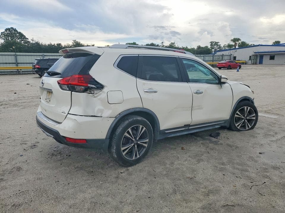 2018 NISSAN ROGUE SL 3
