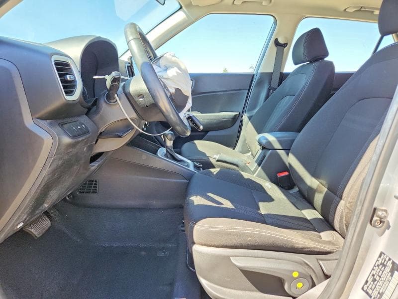 2020 HYUNDAI VENUE SEL 7
