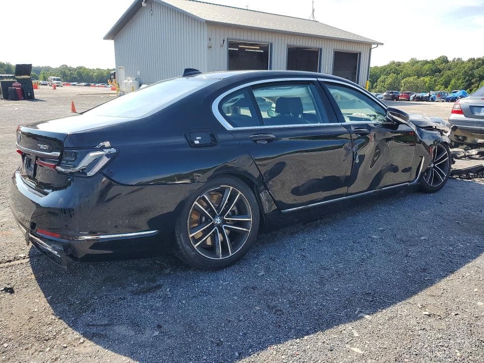 2022 BMW 750 XI 3