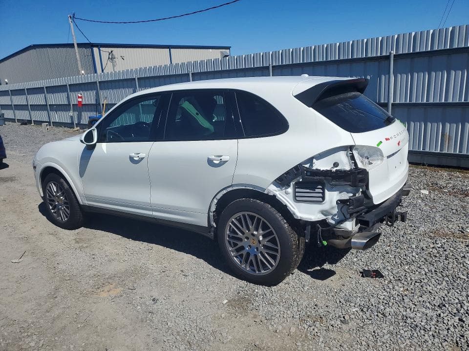 2017 PORSCHE CAYENNE 2