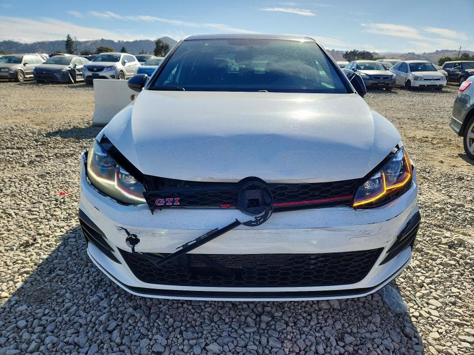 2018 VOLKSWAGEN GTI S/SE 5