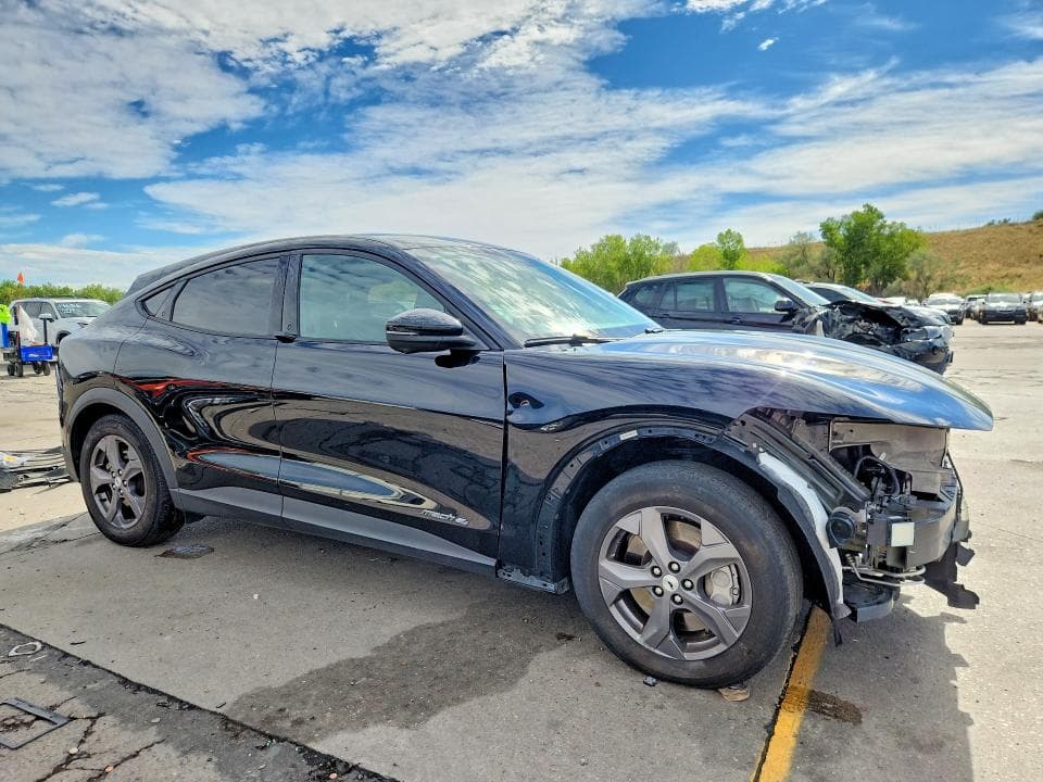 2023 FORD MUSTANG MACH-E SELECT 4