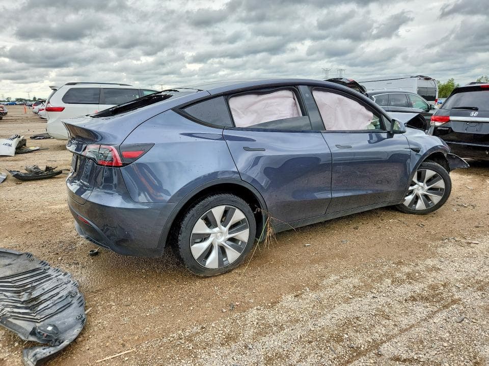 2023 TESLA MODEL  Y 3