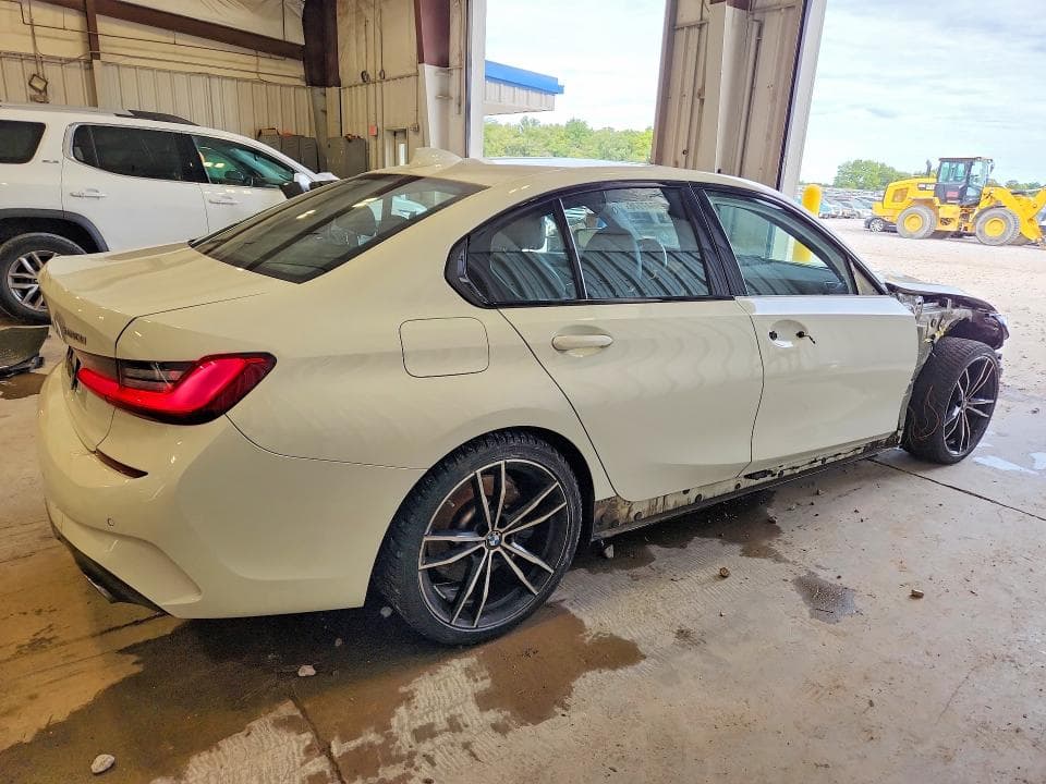2019 BMW 330I 3