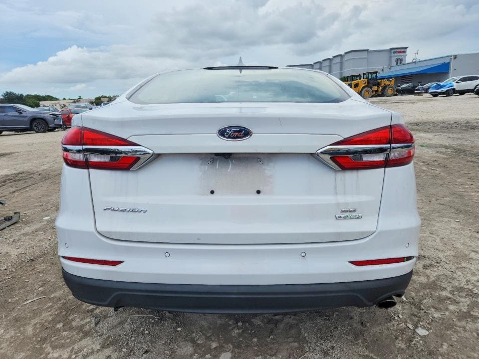 2020 FORD FUSION SE 6