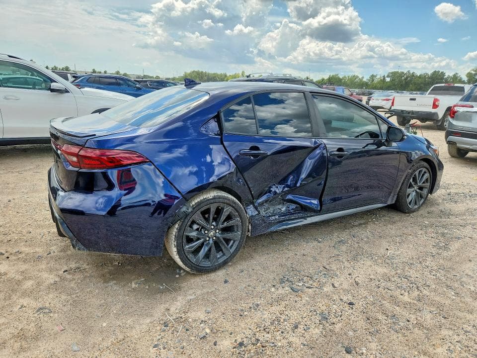2024 TOYOTA COROLLA SE 3