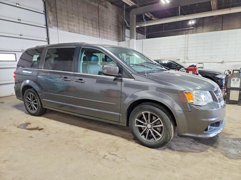 2017 DODGE GRAND CARAVAN SXT 4