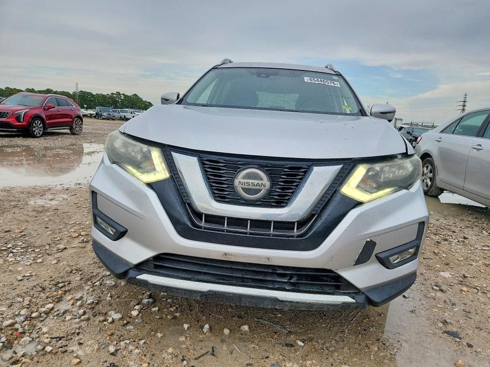 2019 NISSAN ROGUE SV 5
