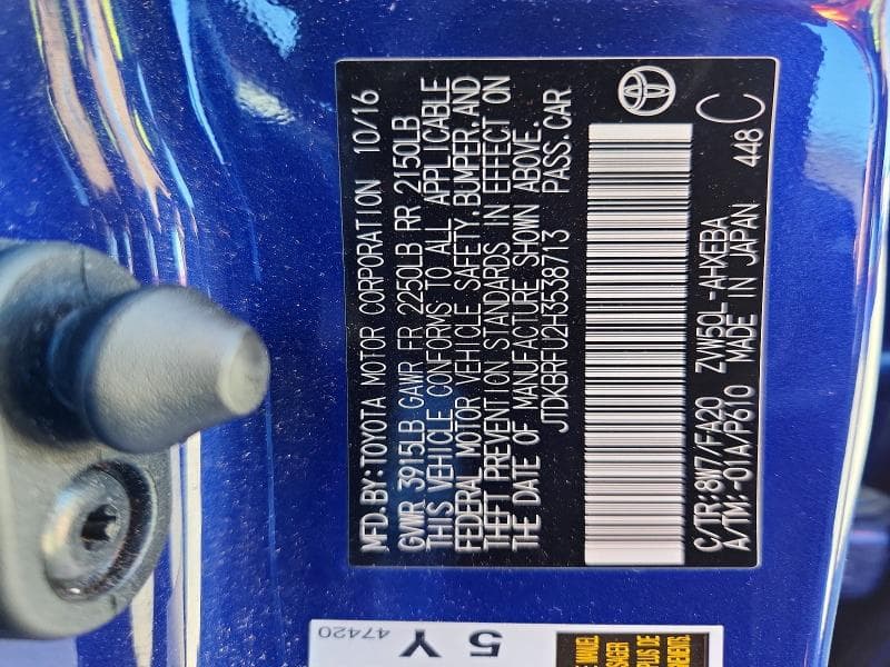 2017 TOYOTA PRIUS TWO 13