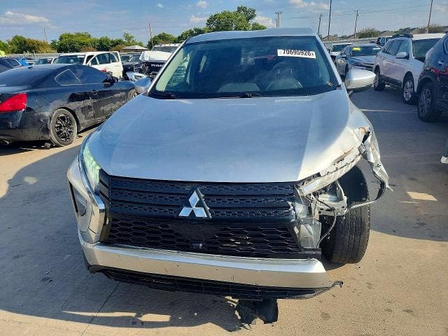 2022 MITSUBISHI ECLIPSE CROSS ES 5