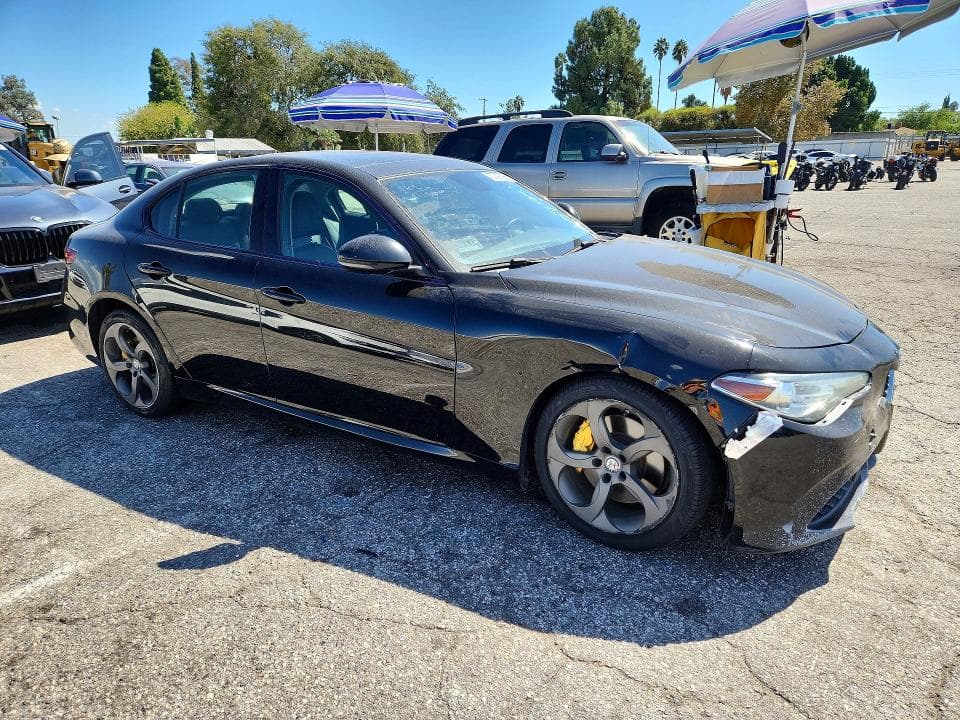 2018 ALFA ROMEO GIULIA 4