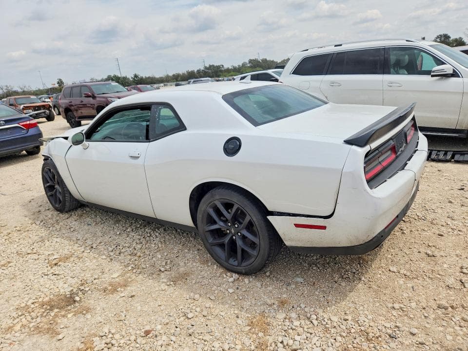 2023 DODGE CHALLENGER SXT 2
