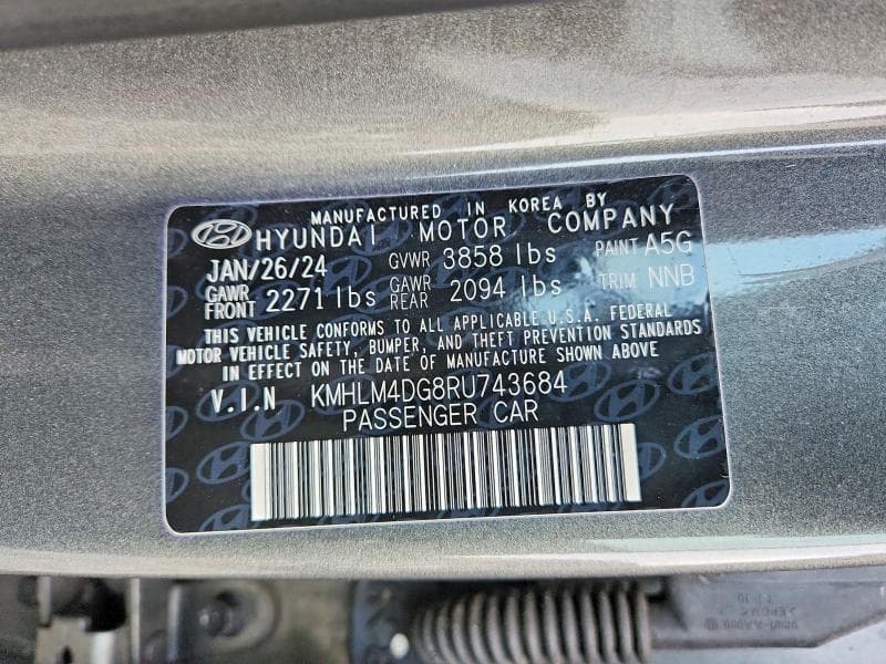 2024 HYUNDAI ELANTRA SEL 12