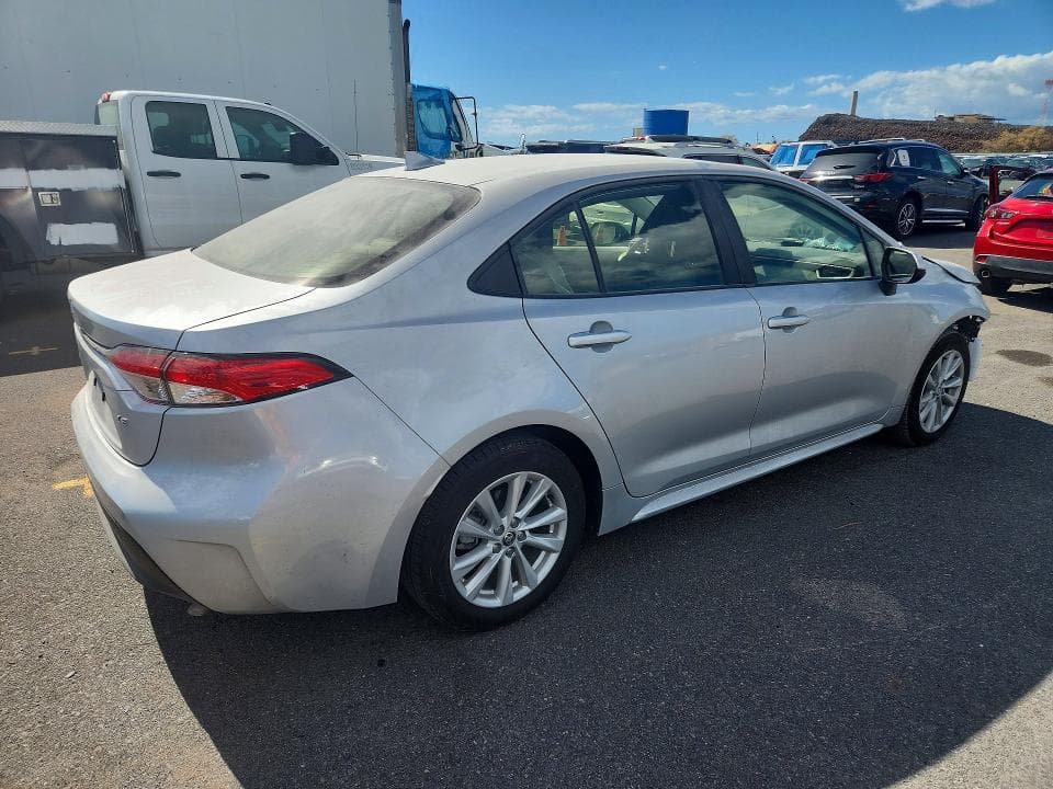 2026 TOYOTA COROLLA LE 3