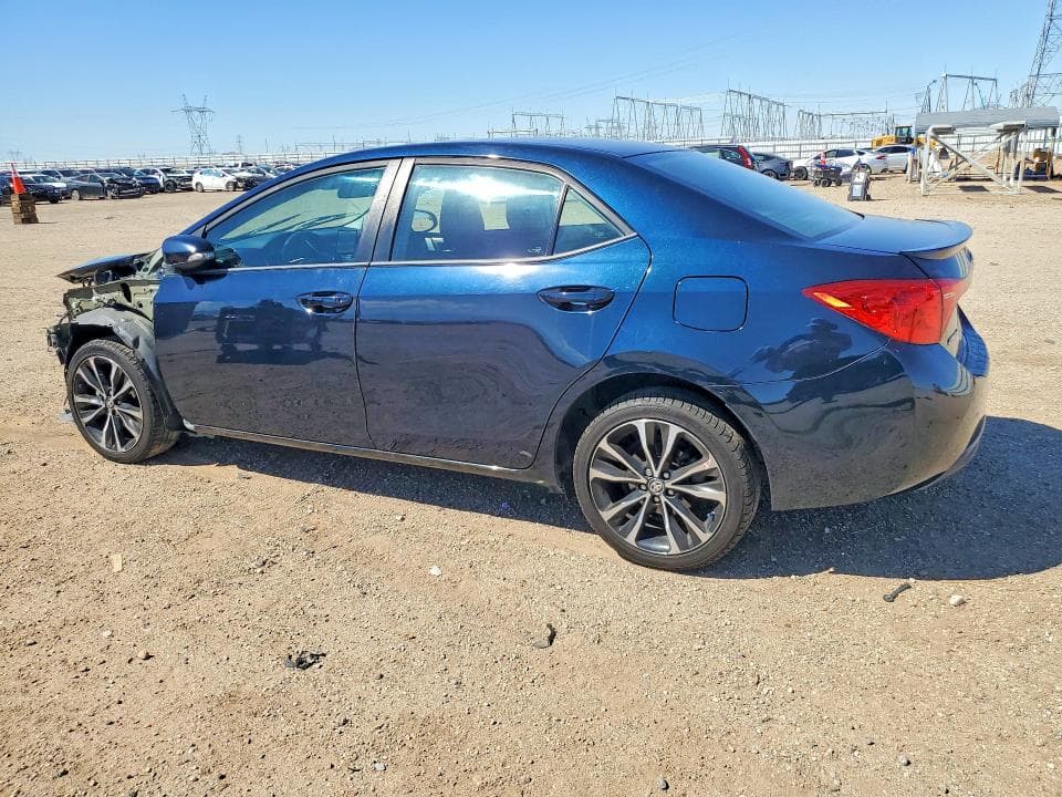 2018 TOYOTA COROLLA SE 2