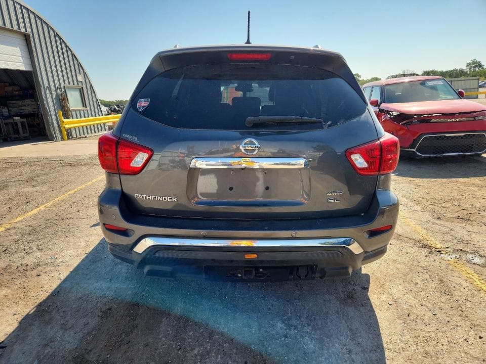 2017 NISSAN PATHFINDER SL 6