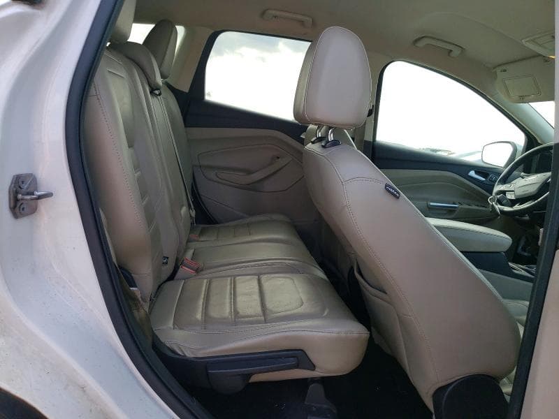2017 FORD ESCAPE TITANIUM 10