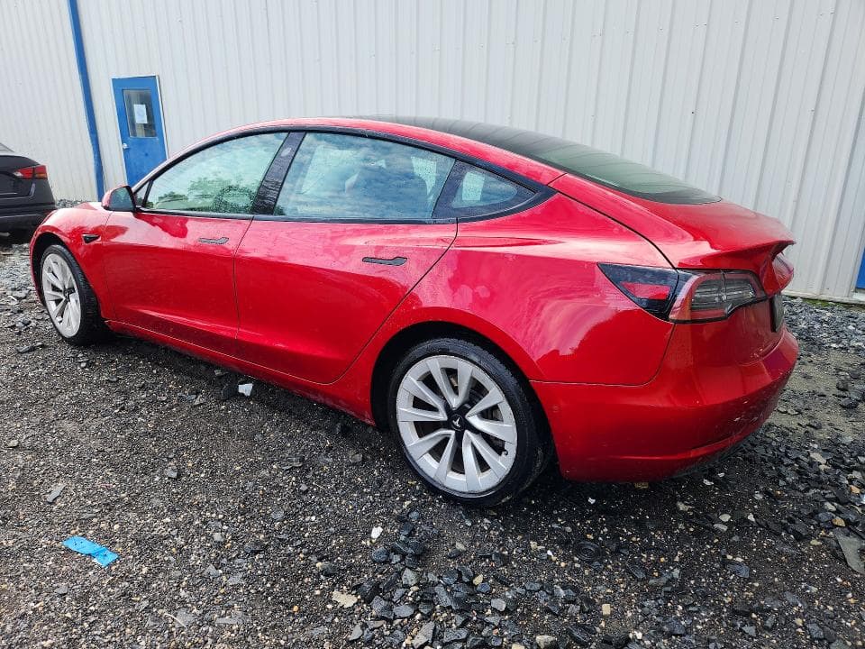2022 TESLA MODEL 3 2