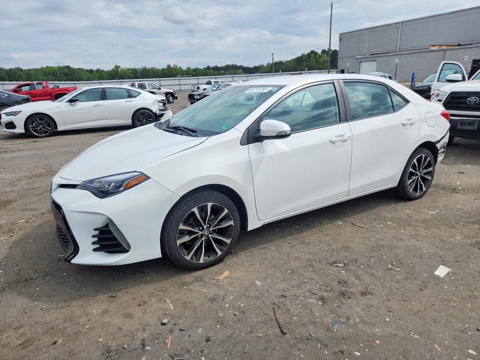 2017 TOYOTA COROLLA SE - 1