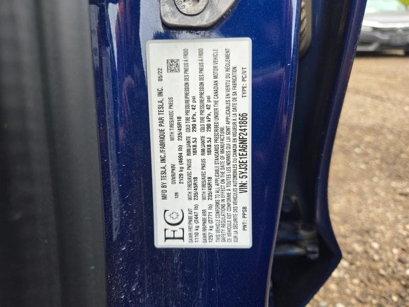 2022 TESLA MODEL 3 13