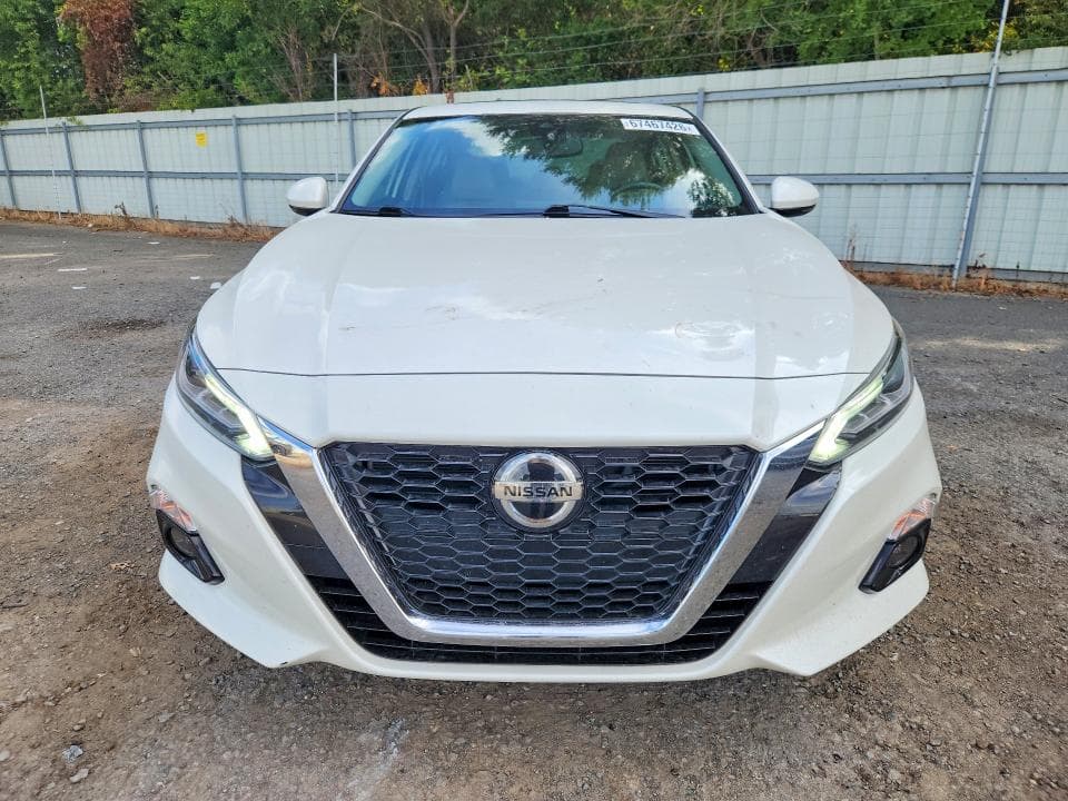 2019 NISSAN ALTIMA SV 5