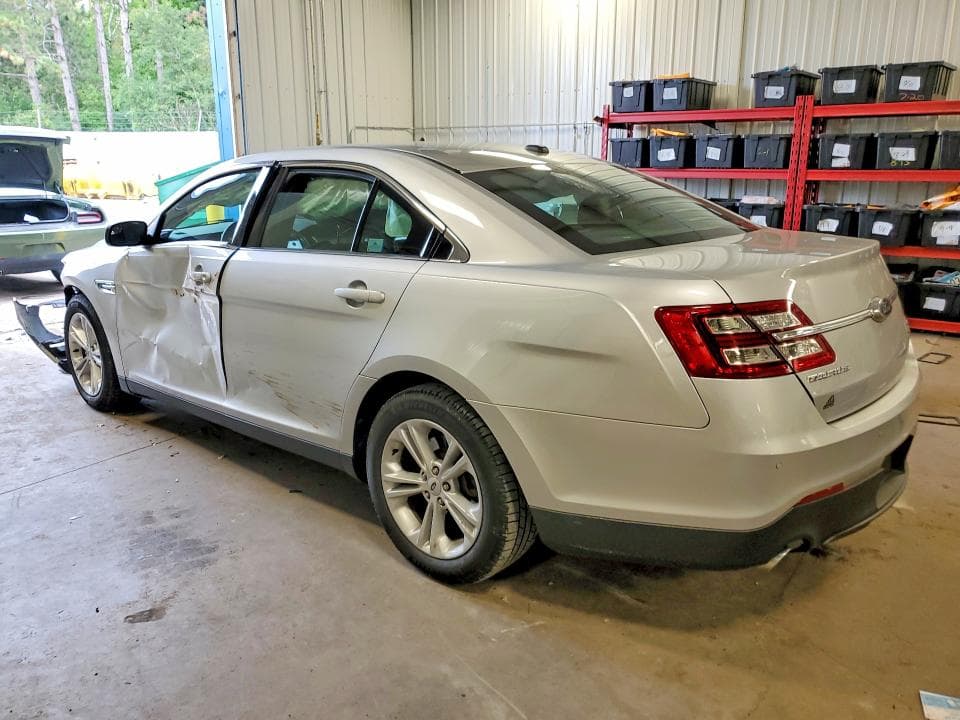 2018 FORD TAURUS SEL 2