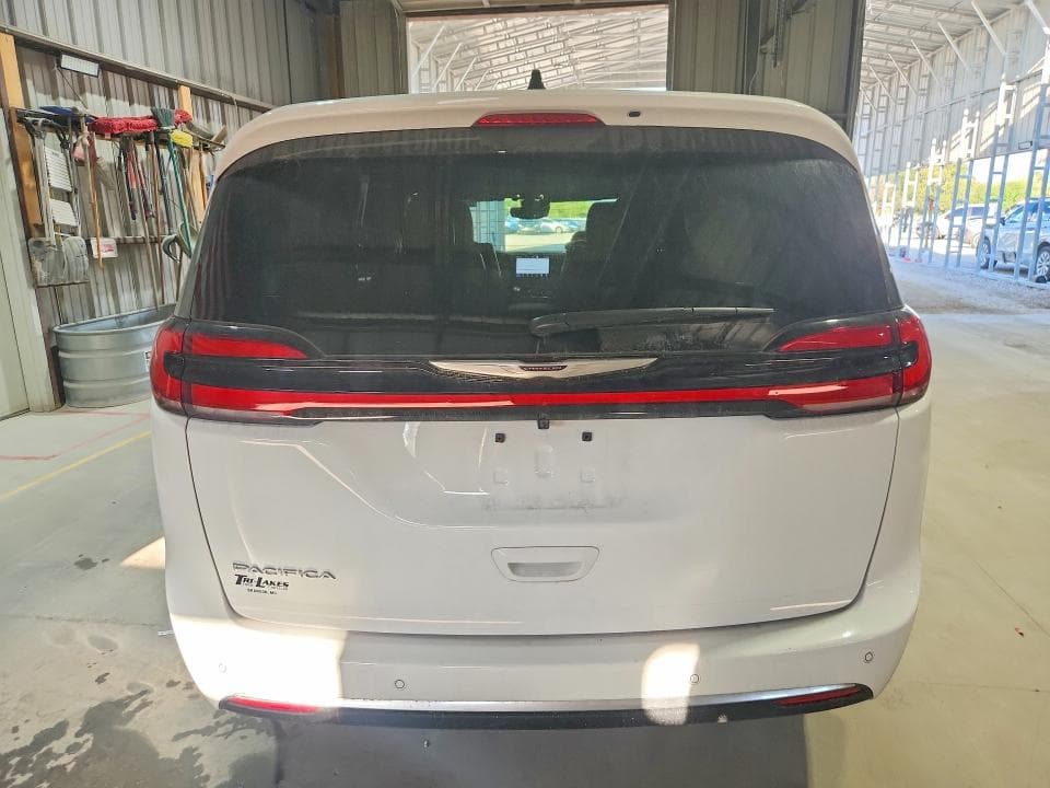 2026 CHRYSLER PACIFICA PINNACLE 6