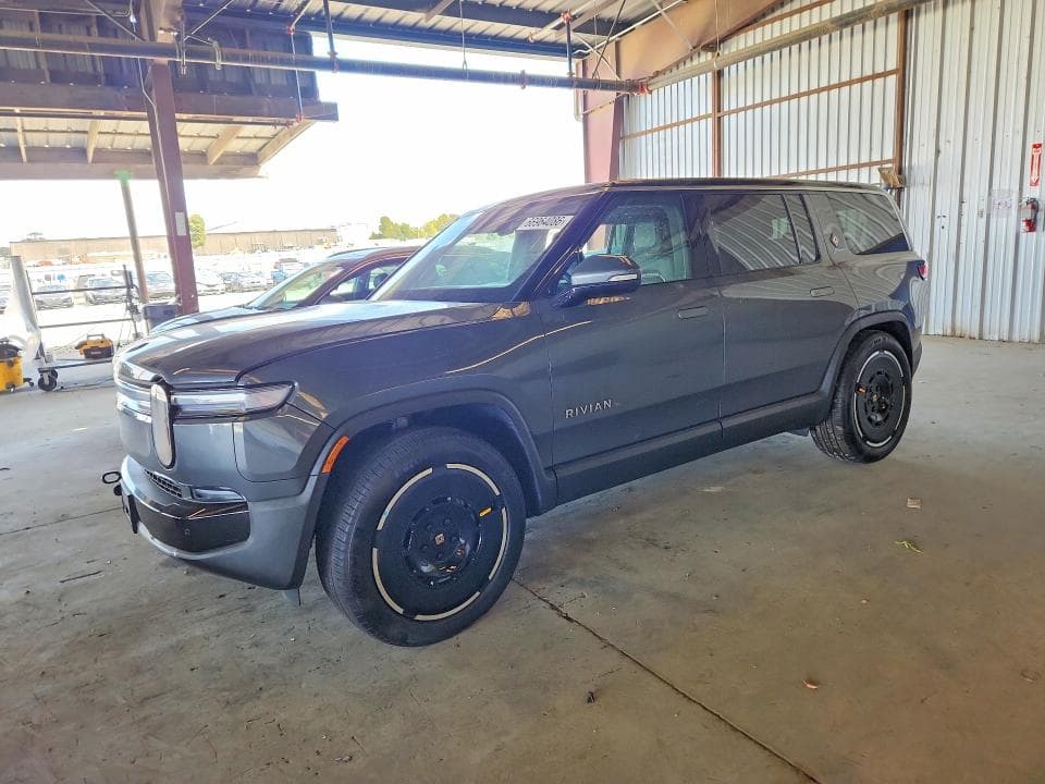 2025 RIVIAN R1S ADVENTURE