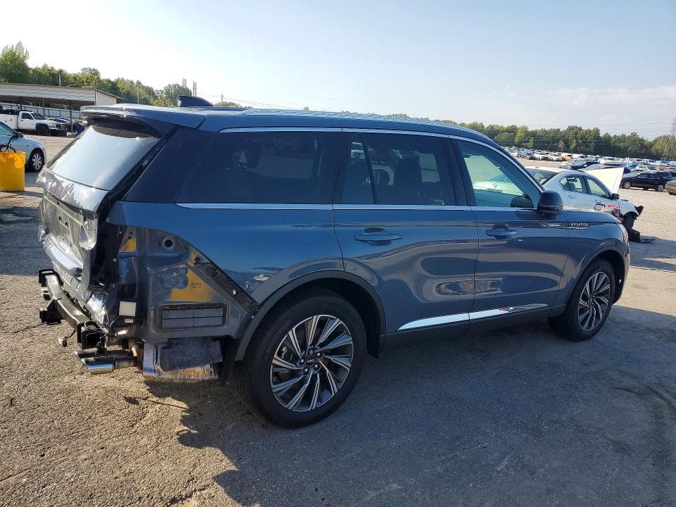 2026 LINCOLN AVIATOR 3