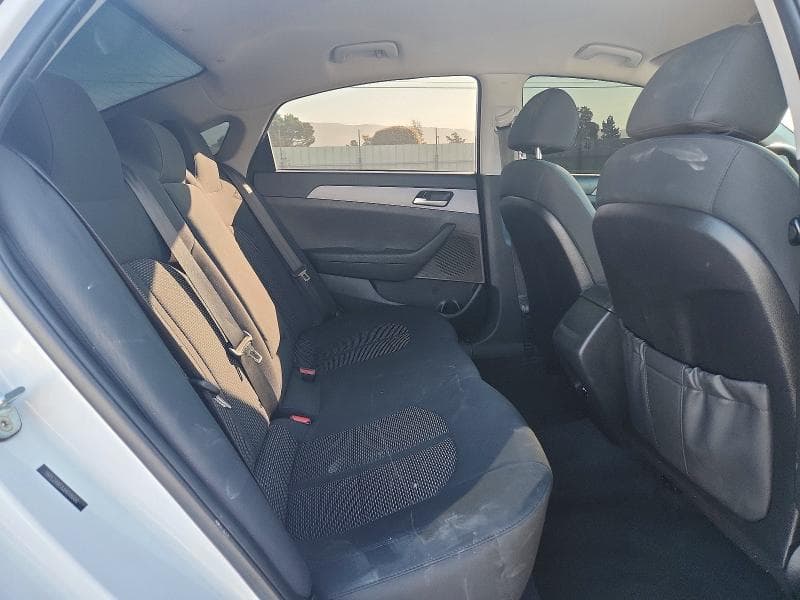 2018 HYUNDAI SONATA SE 10