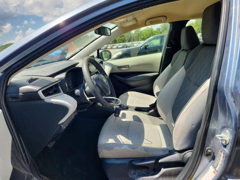2020 TOYOTA COROLLA LE 7