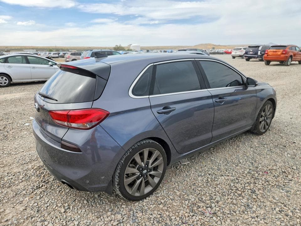 2018 HYUNDAI ELANTRA GT SPORT 3
