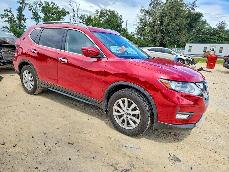 2017 NISSAN ROGUE SV 4