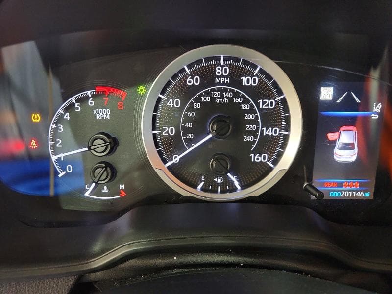 2021 TOYOTA COROLLA LE 9