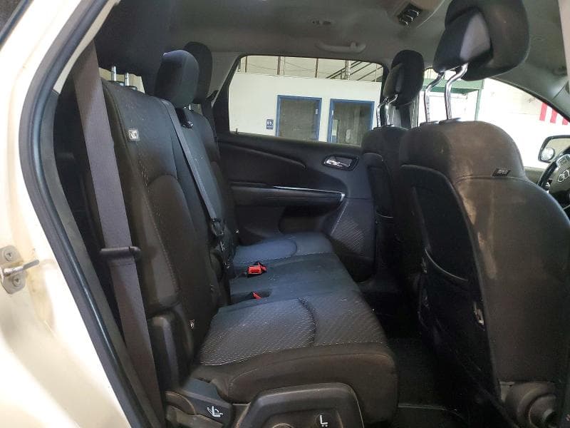 2019 DODGE JOURNEY SE 11