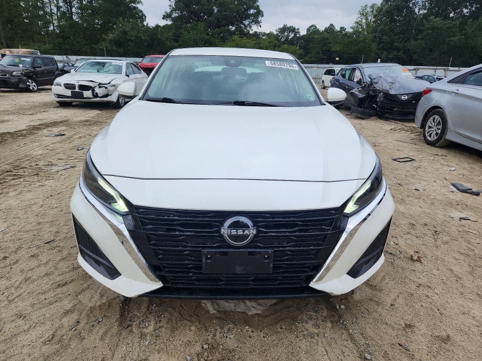 2023 NISSAN ALTIMA SV 5