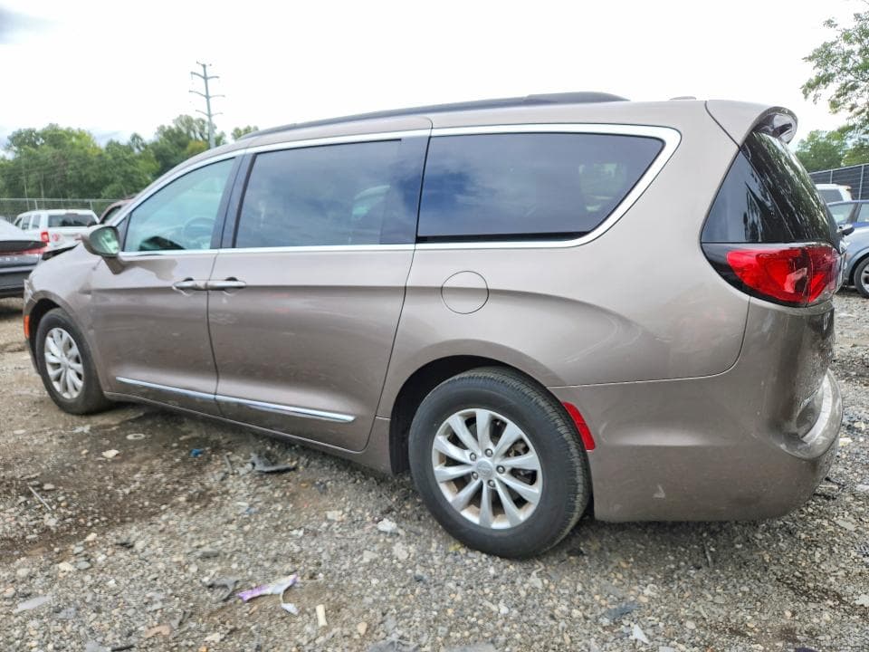 2017 CHRYSLER PACIFICA TOURING L 2