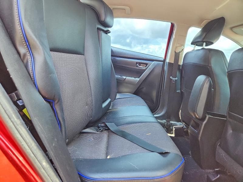 2019 TOYOTA COROLLA SE 10