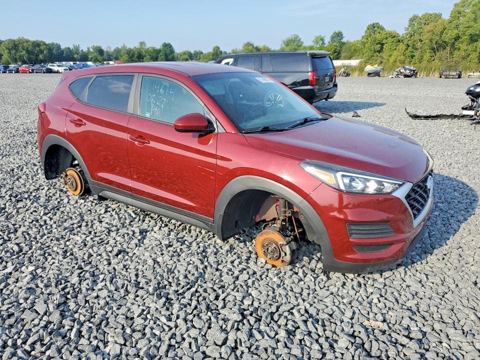 2020 HYUNDAI TUCSON SE 4