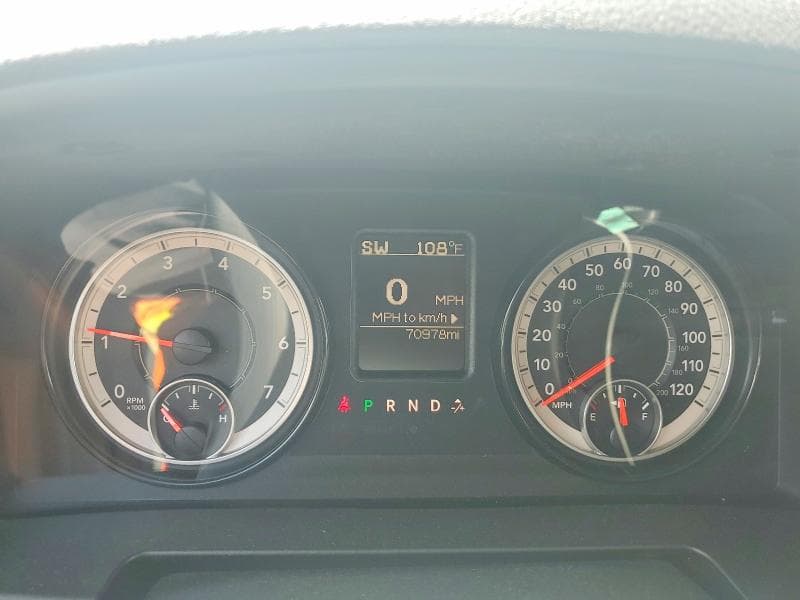 2019 RAM 1500 CLASSIC SLT 9