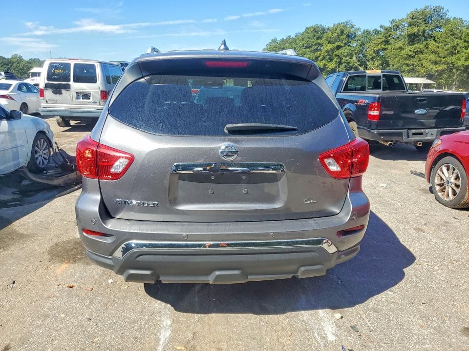 2019 NISSAN PATHFINDER SL 6