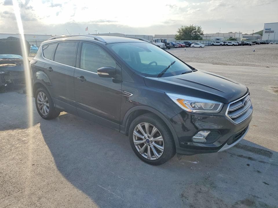2017 FORD ESCAPE TITANIUM 4