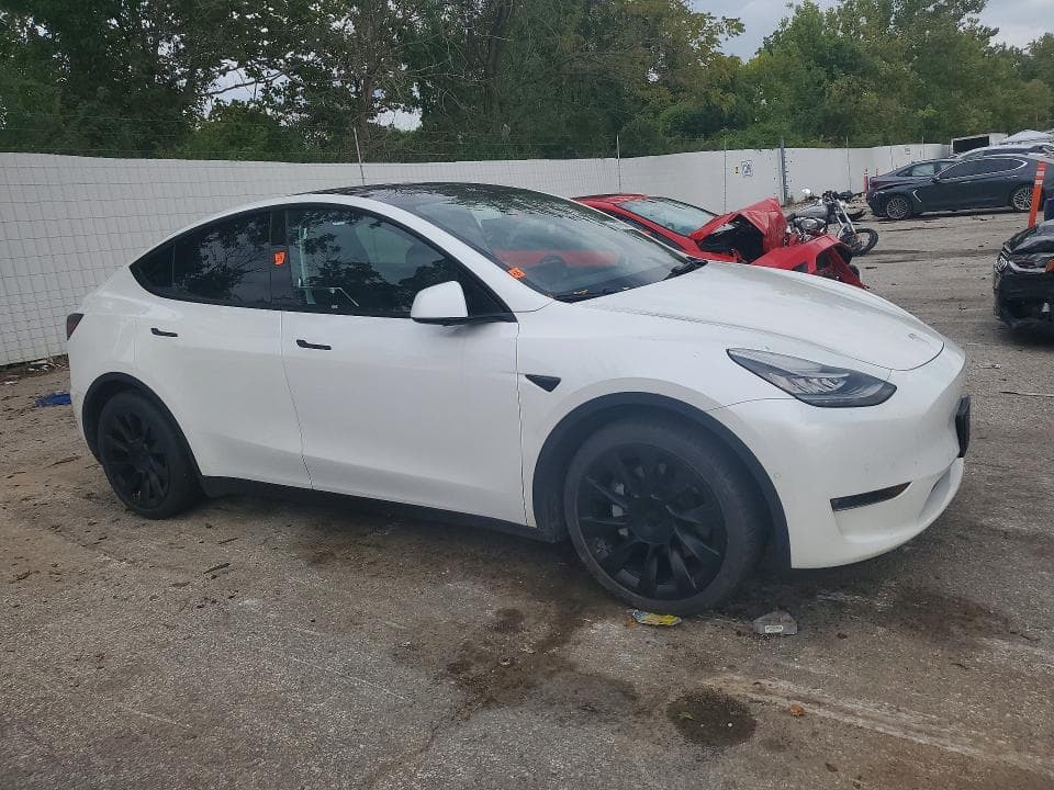2021 TESLA MODEL Y 4