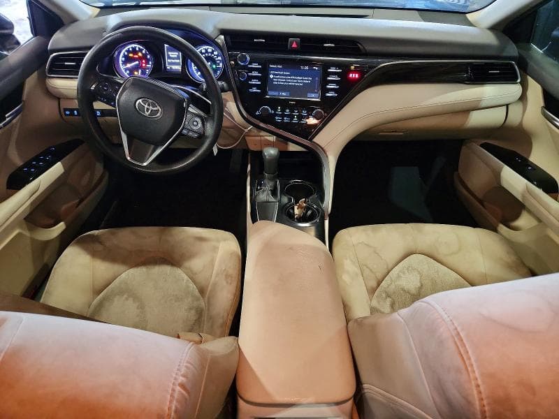 2020 TOYOTA CAMRY LE 8