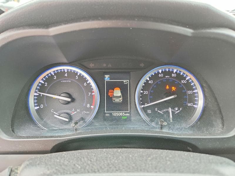 2017 TOYOTA HIGHLANDER XLE 9