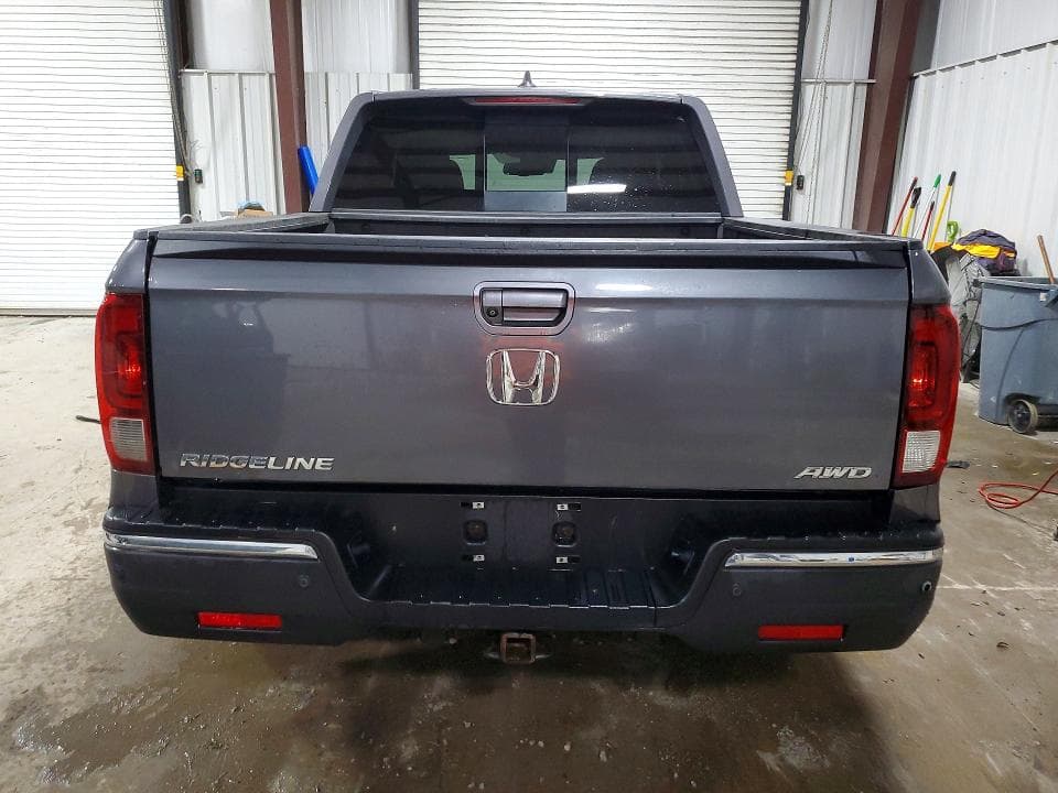 2018 HONDA RIDGELINE RTL 6