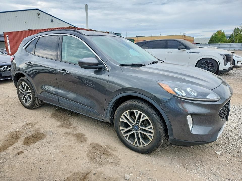 2020 FORD ESCAPE SEL 4