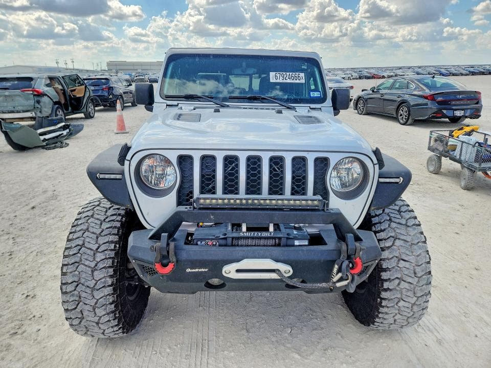 2022 JEEP GLADIATOR RUBICON 5